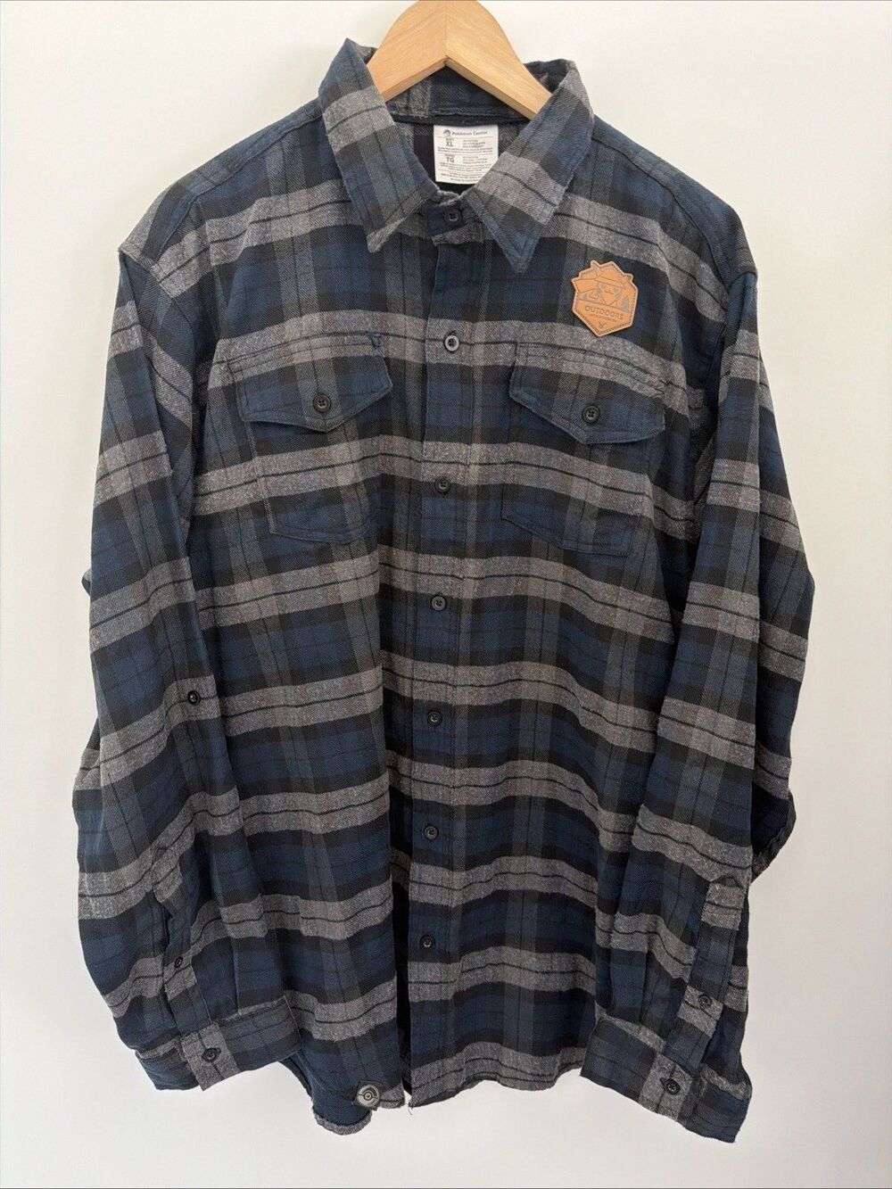 Pokemon Center Outdoors Pikachu Flannel Shirt Mens XL Blue Gray Hiking Camp GUC - Picture 2 of 12